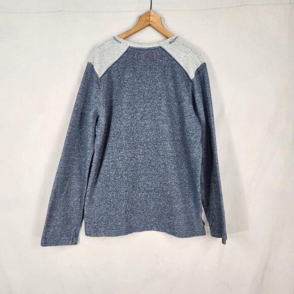 Tommy Bahama Pullover Sweatshirt Men's Medium Round Neck Blue Gray Sweater - Picture 2 of 7